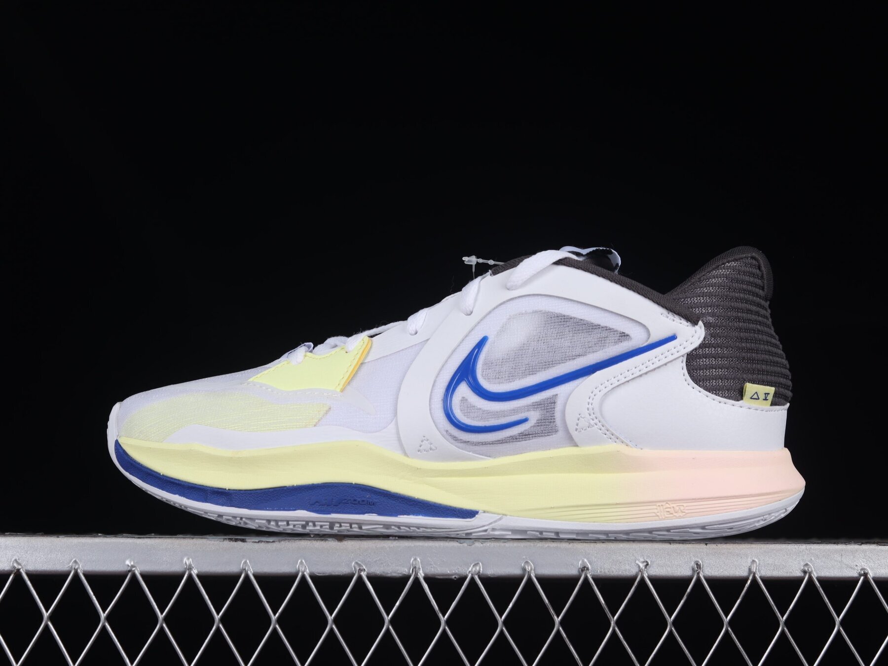 Kyrie Low 5 Butterfly Effect - Image 14