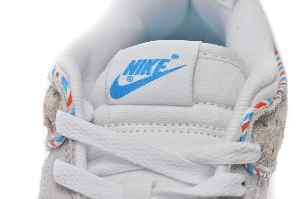 Dunk Low SE Barber Shop Grey - Image 16