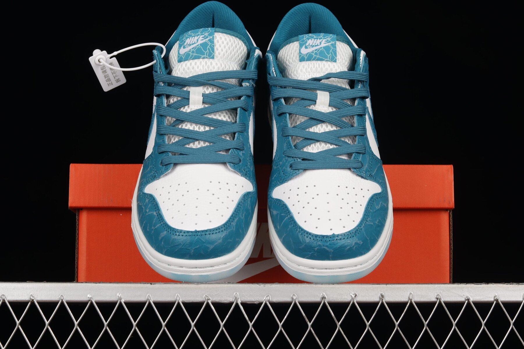 Dunk Low, Ocean (W) - Image 5