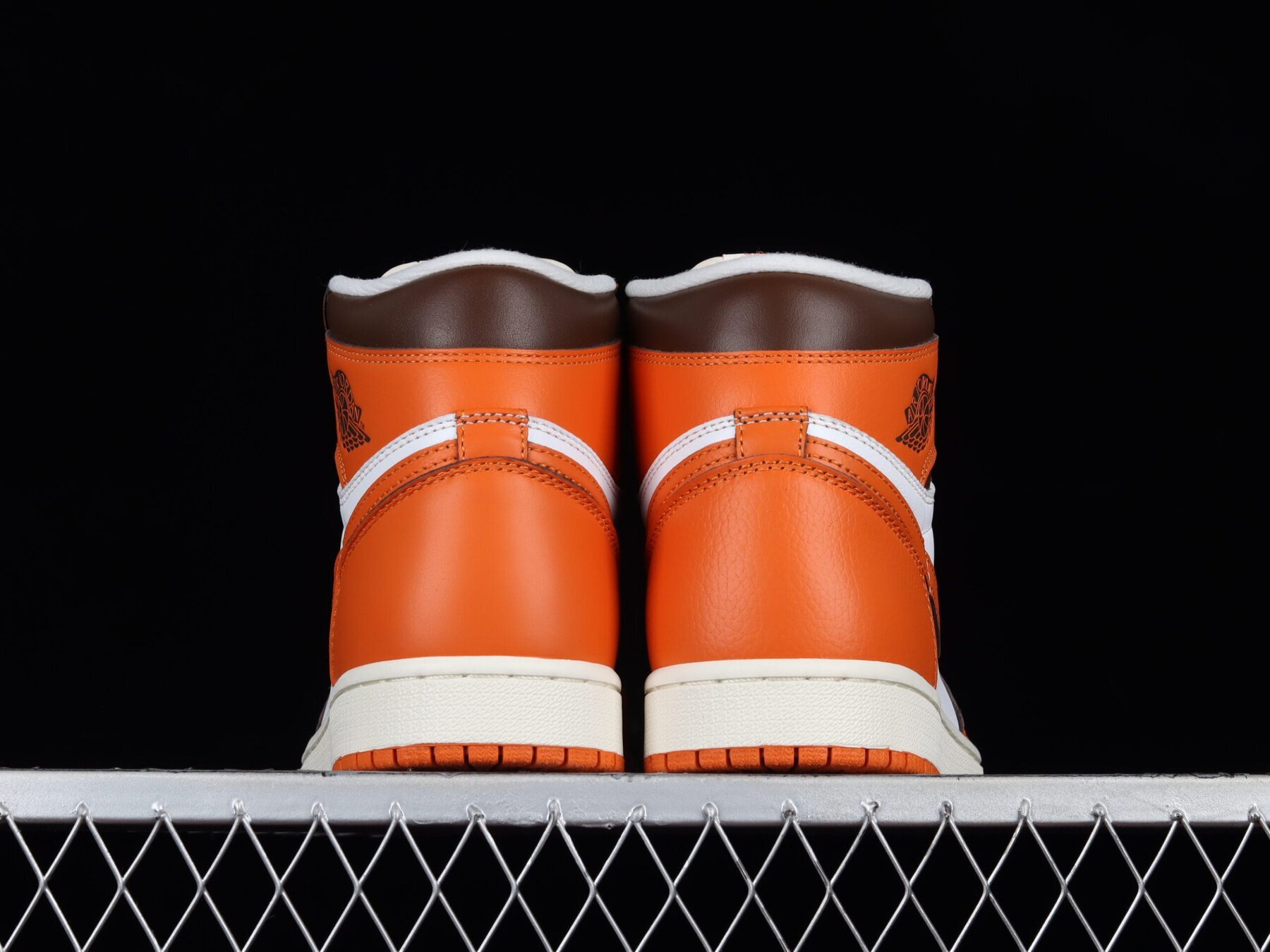 AJ1 High "Starfish", White/Orange Red - Image 5