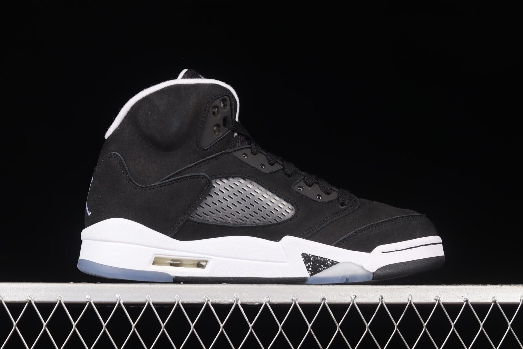 AJ5 Retro Oreo (2013) - Image 13