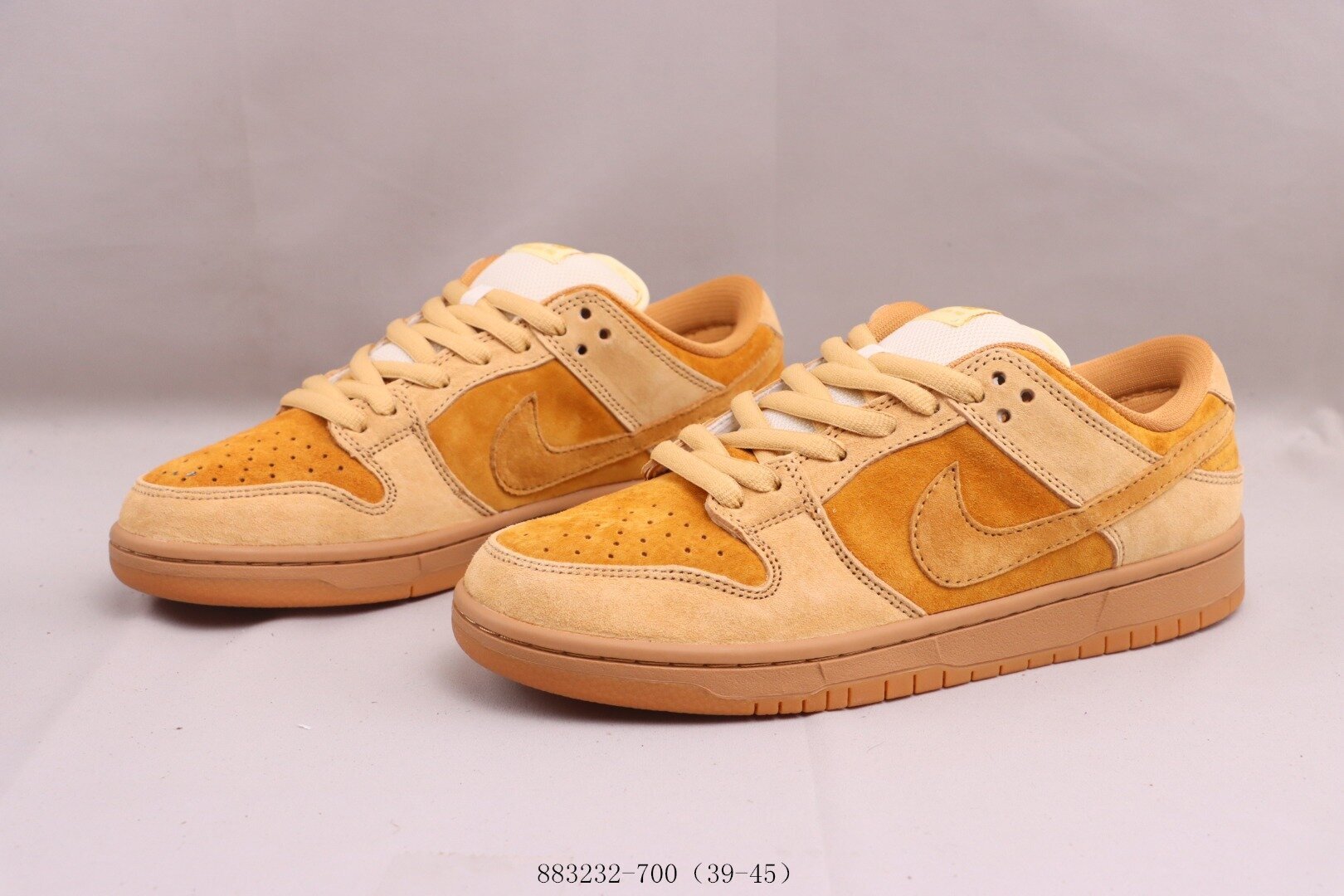SB Dunk Low Pro Wheat Mocha - Image 10