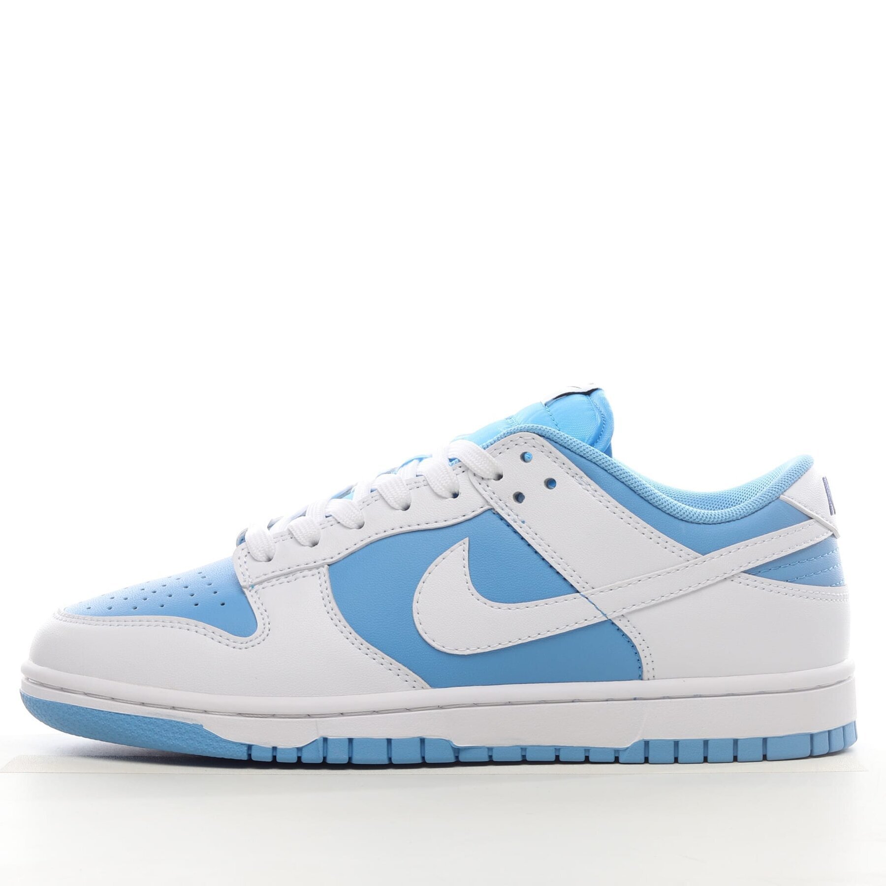 Dunk Low Reverse UNC - Image 9