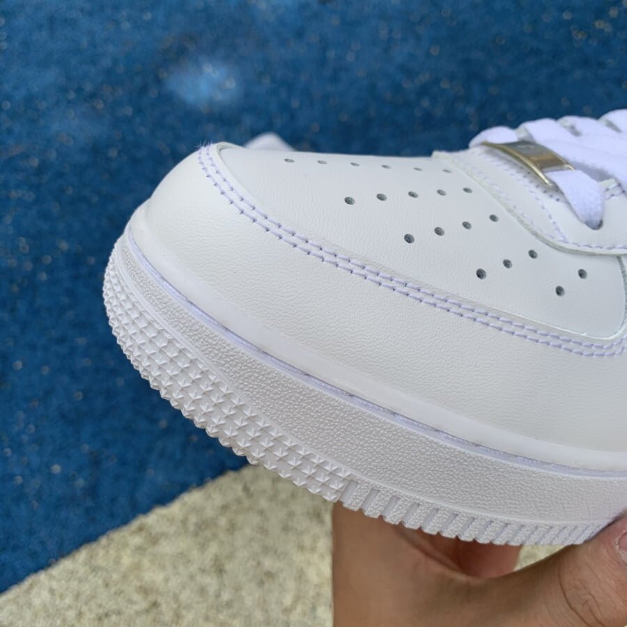 Air Force 1 Low White '07 - Image 6