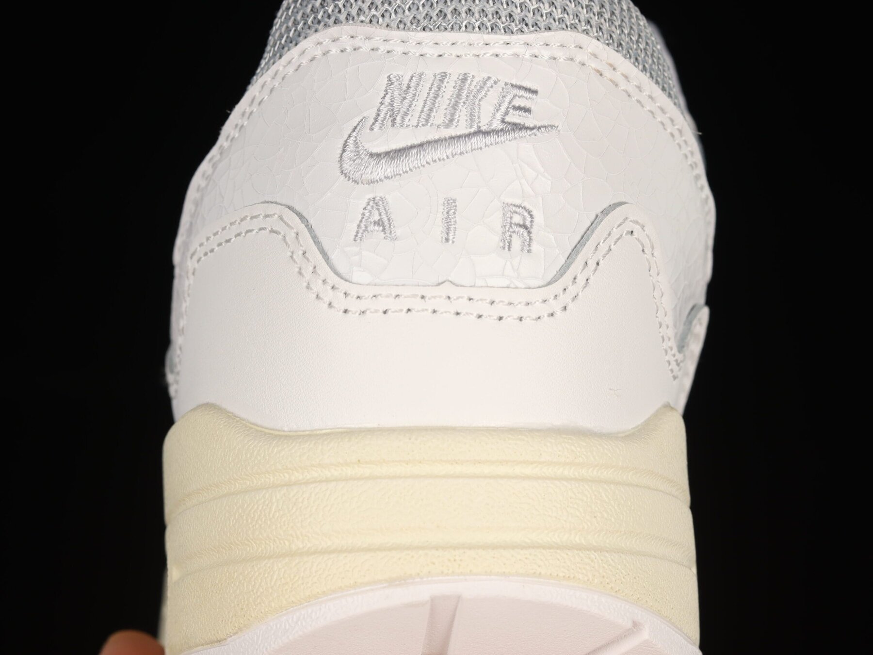 Air Max 1 Patta Waves White - Image 4