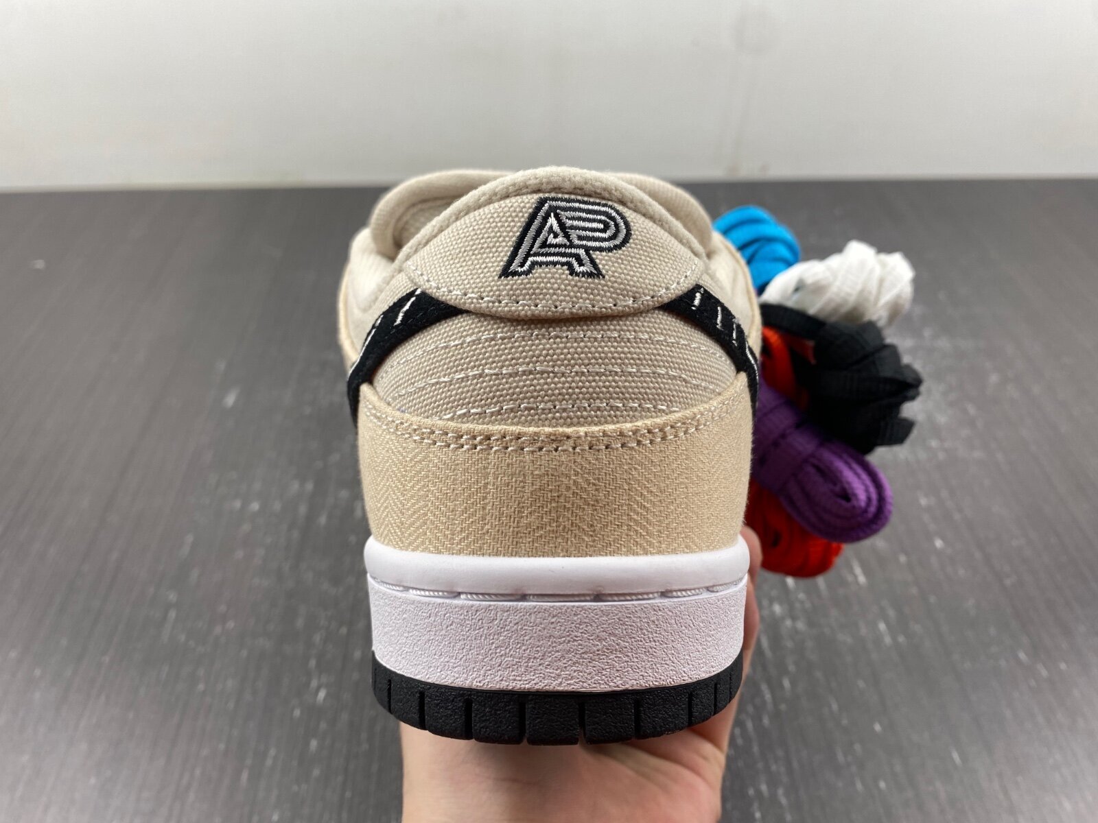 Albino & Preto x Dunk SB Low - Image 15
