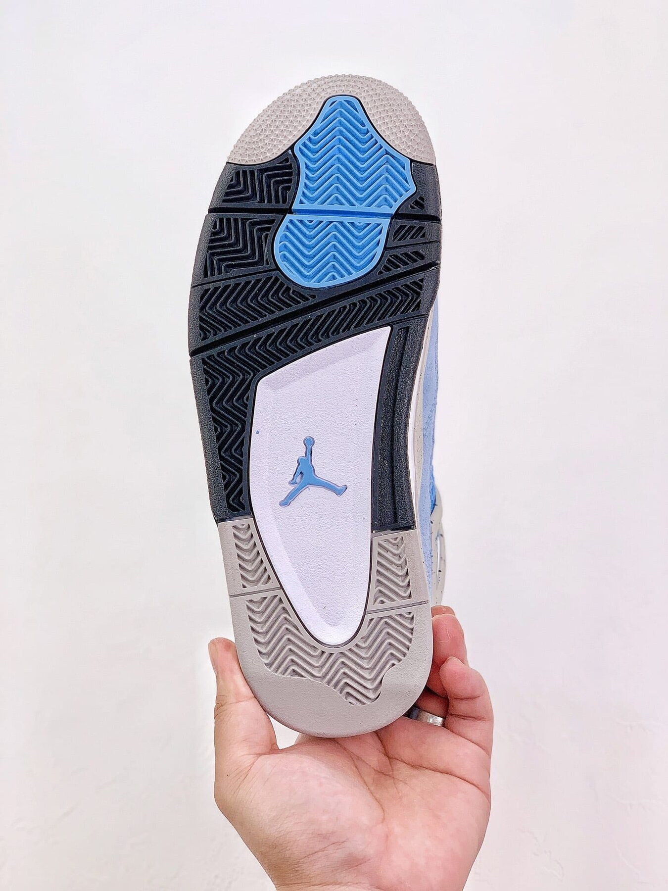 AJ4 Retro University Blue Extended Size - Image 8