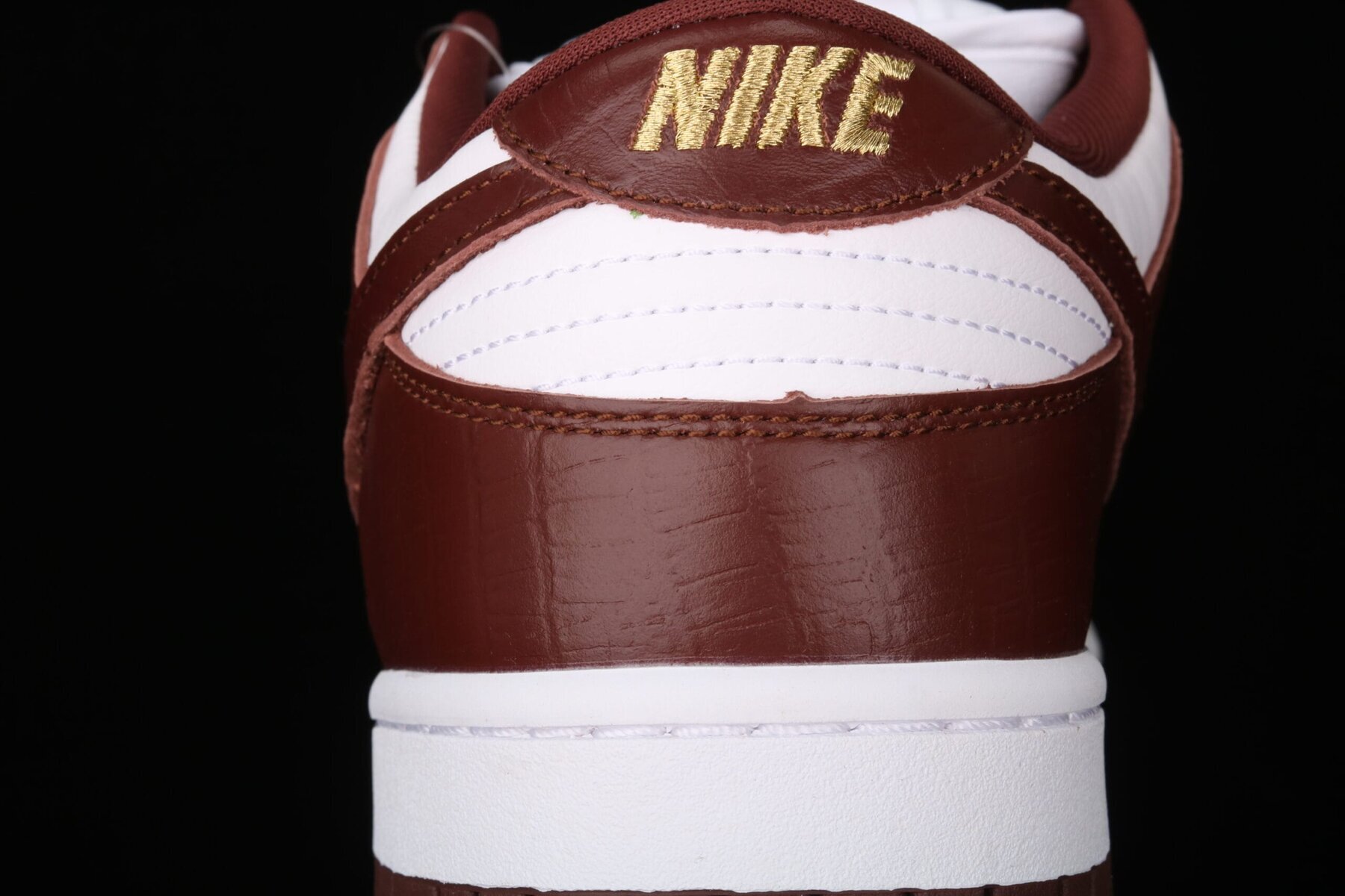 SB Dunk Low, Supreme Stars Barkroot Brown - Image 14