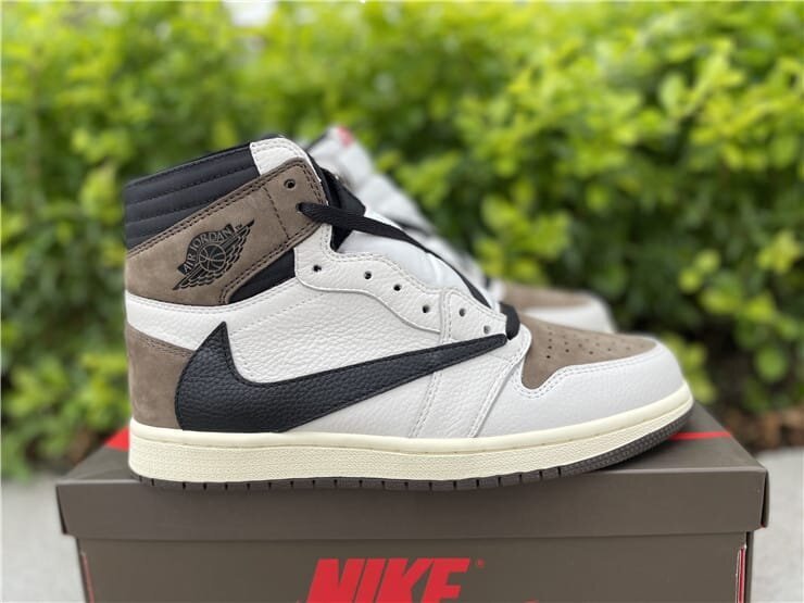 AJ1 Retro High TS Reverse Mocha - Image 4