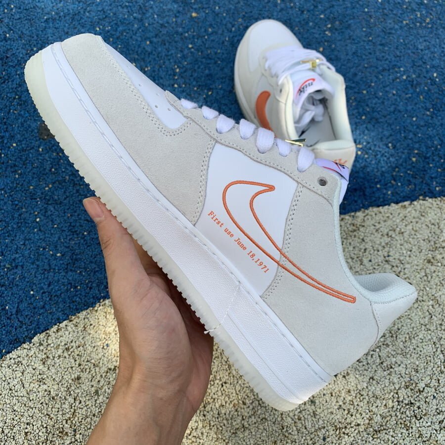AIR FORCE 1 '07 DA8302-101 - Image 6