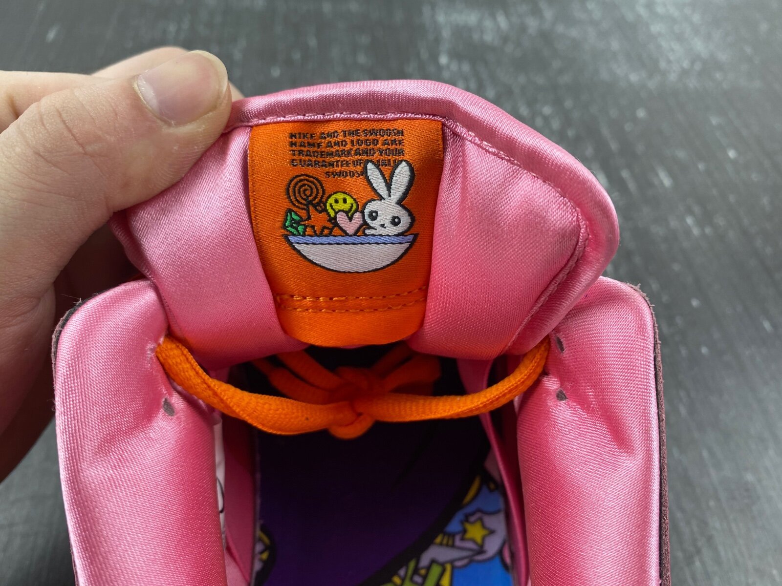 The Powerpuff Girls x SB Dunk Low “Blossom” - Image 18