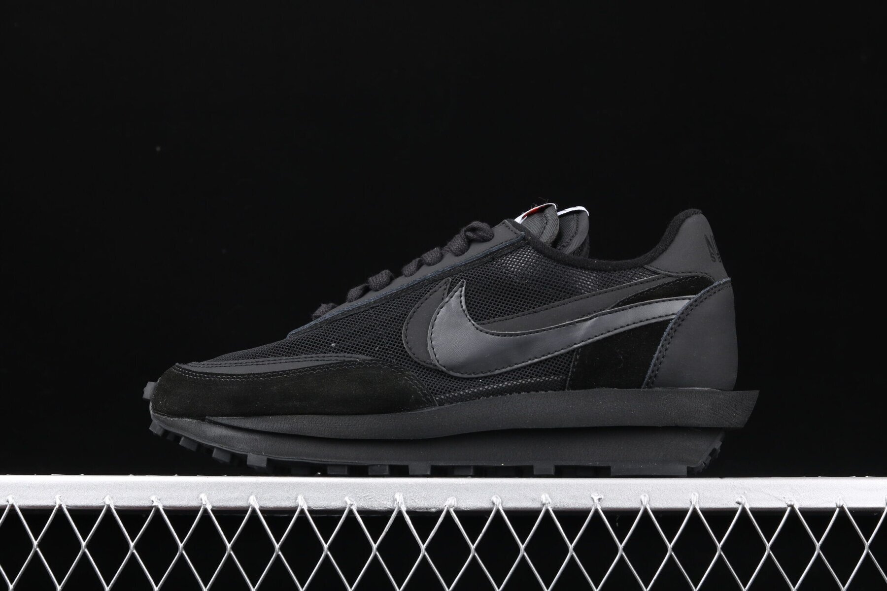 Sacai x Nk LVD Waffle Daybreak, White Black Nylon - Image 6