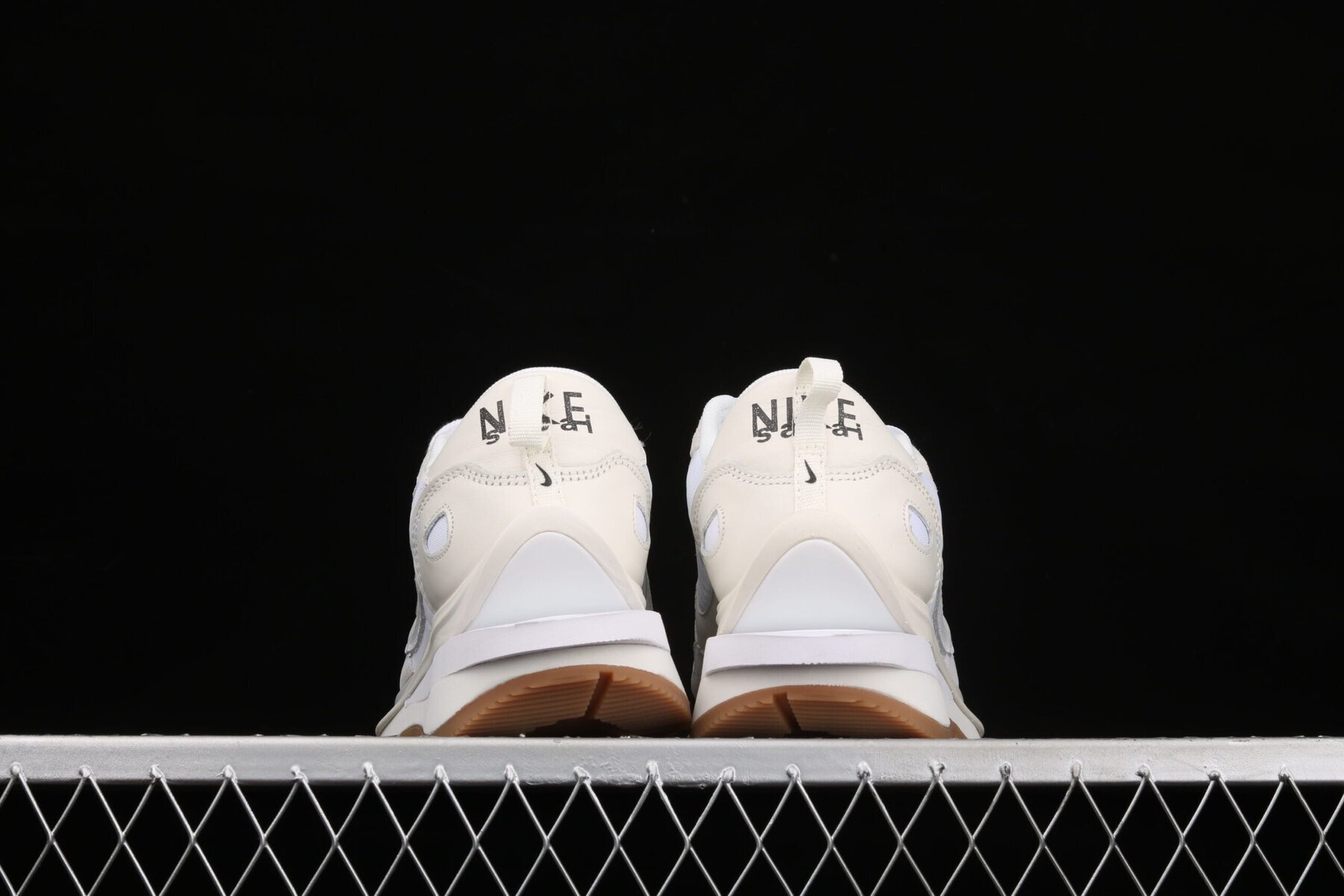 Vaporwaffle, Sacai Sail Gum - Image 7
