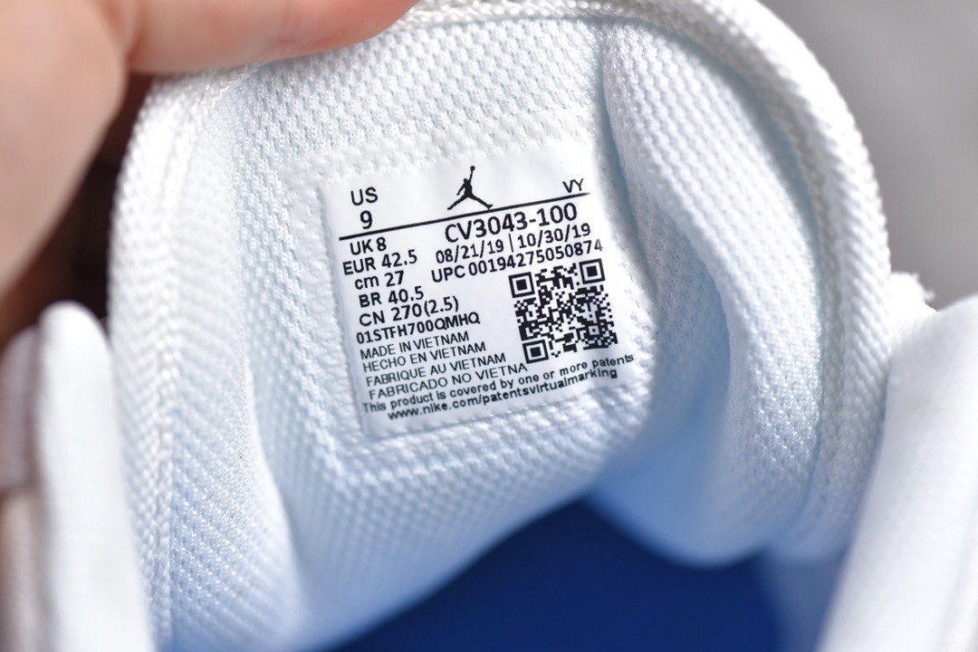 AJ1 Low “Paris” - Image 8