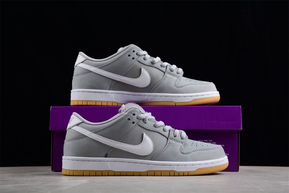 SB Dunk Low Pro ISO Orange Label Wolf Grey Gum - Image 12