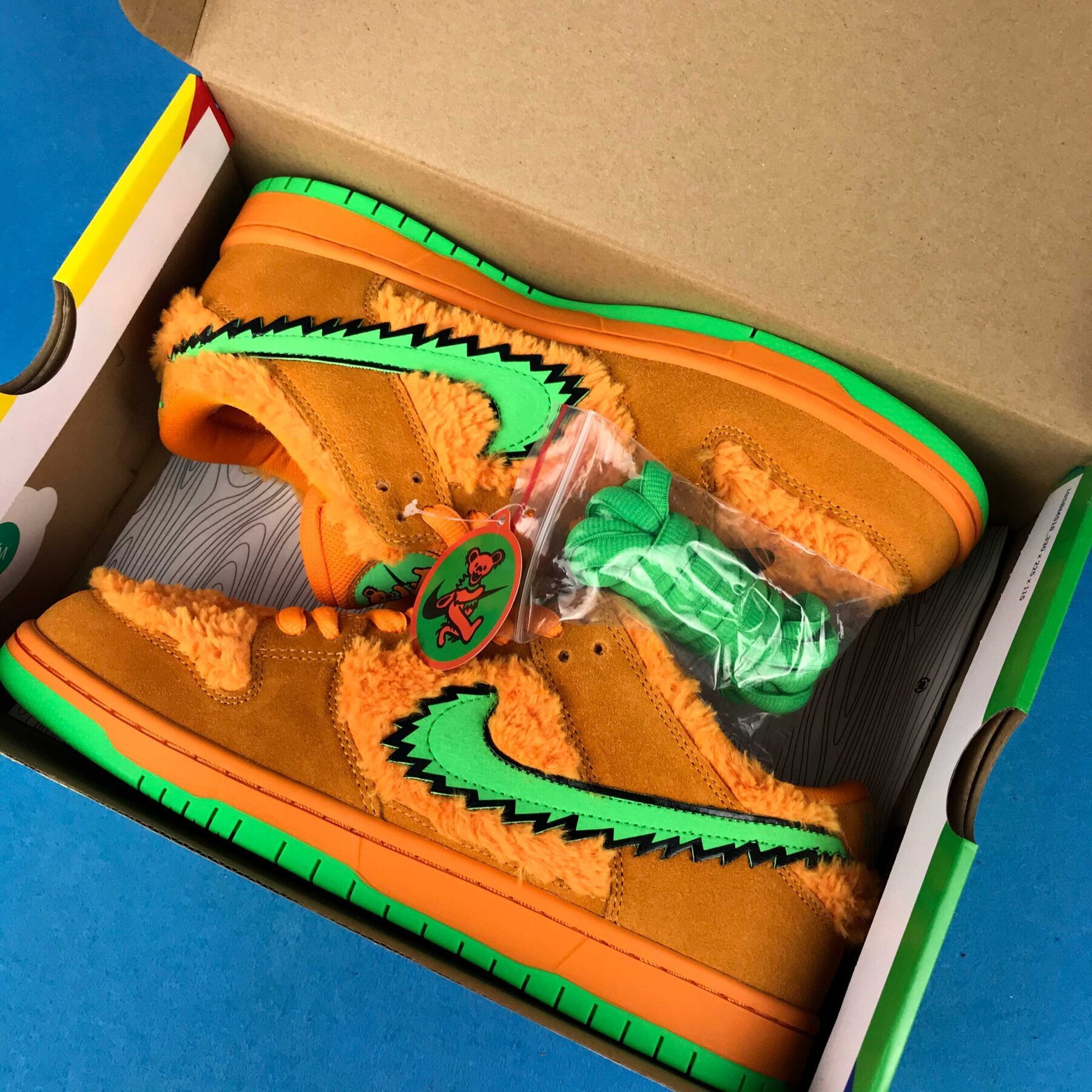 SB Dunk Low Grateful Dead Bears Orange - Image 4