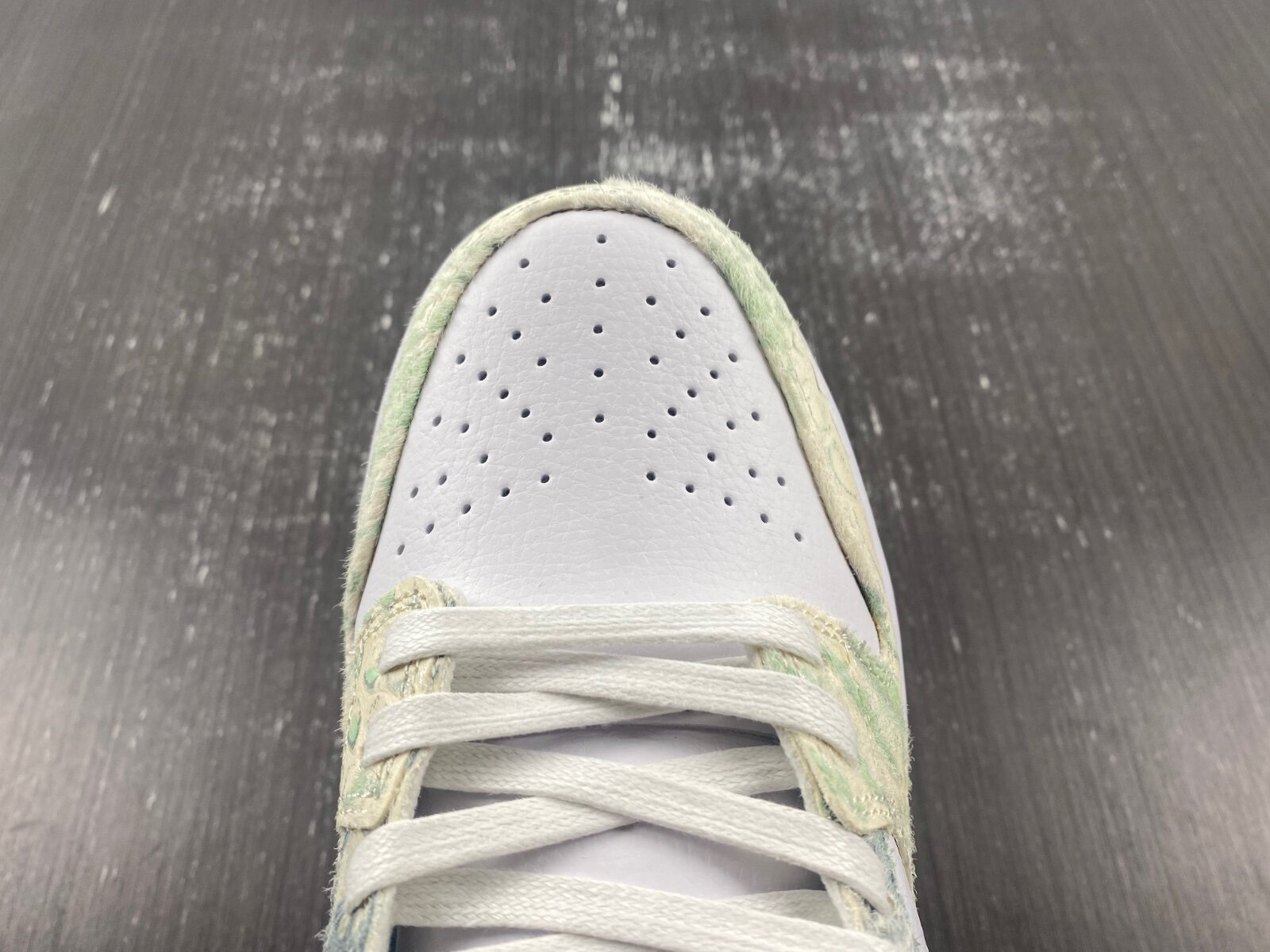 Dunk Low Steam Puppet - Image 16