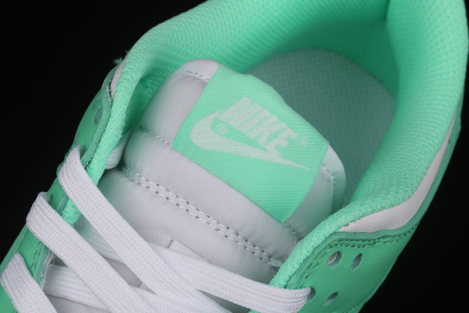 Dunk Low Green Glow - Image 15