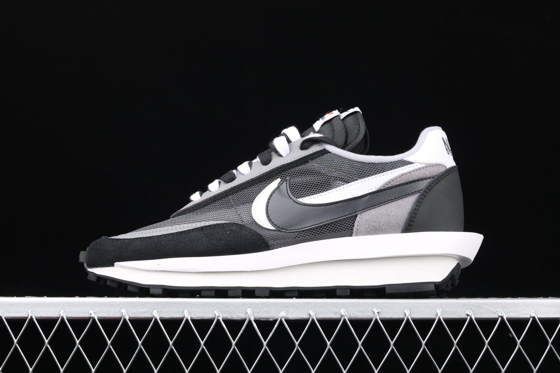 Sacai x LD Waffle Black - Image 15