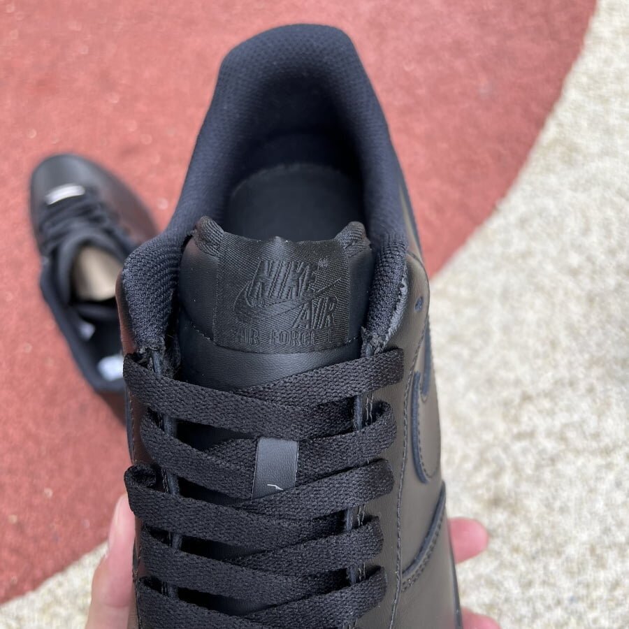 Air Force 1 Low '07 Black Black - Image 8