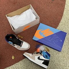 AJ1 Retro High OG Prototype - Image 8