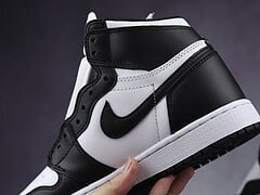 AJ1 Retro Black White - Image 8
