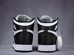 AJ1 Retro Black White - Image 5