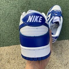 Dunk Low Kentucky - Image 16