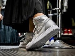 AJ1 Retro High CO Japan Neutral Grey (2020) - Image 5
