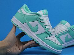 Dunk Low Green Glow (W) - Image 9