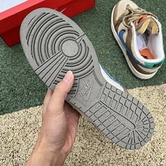Dunk Low size Dark Driftwood - Image 4