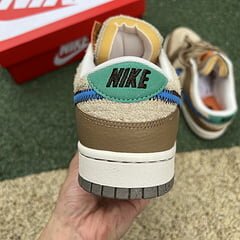 Dunk Low size Dark Driftwood - Image 3