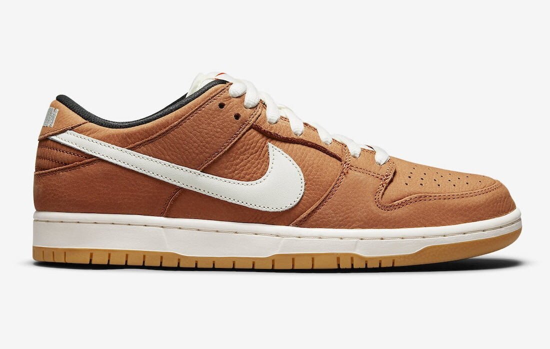 SB Dunk Low Dark Russet - Image 2
