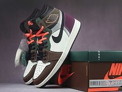 AJ1 Retro High OG Hand - Image 8