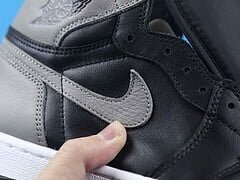 AJ1 Retro High Shadow (2018) - Image 12