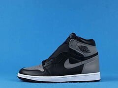 AJ1 Retro High Shadow (2018) - Image 3