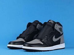 AJ1 Retro High Shadow (2018) - Image 6