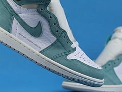 AJ1 Retro High OG 'Turbo Green' - Image 14