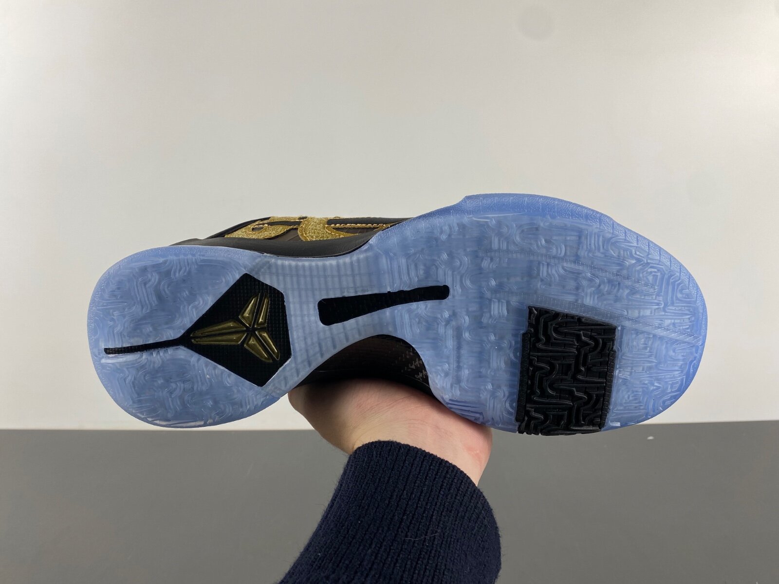 Kobe 5 Protro Year of the Mamba Eggplant - Image 4