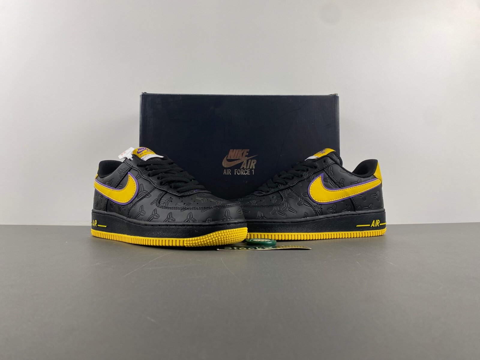 Air Force 1 Low Kobe Bryant Lakers Away - Image 2