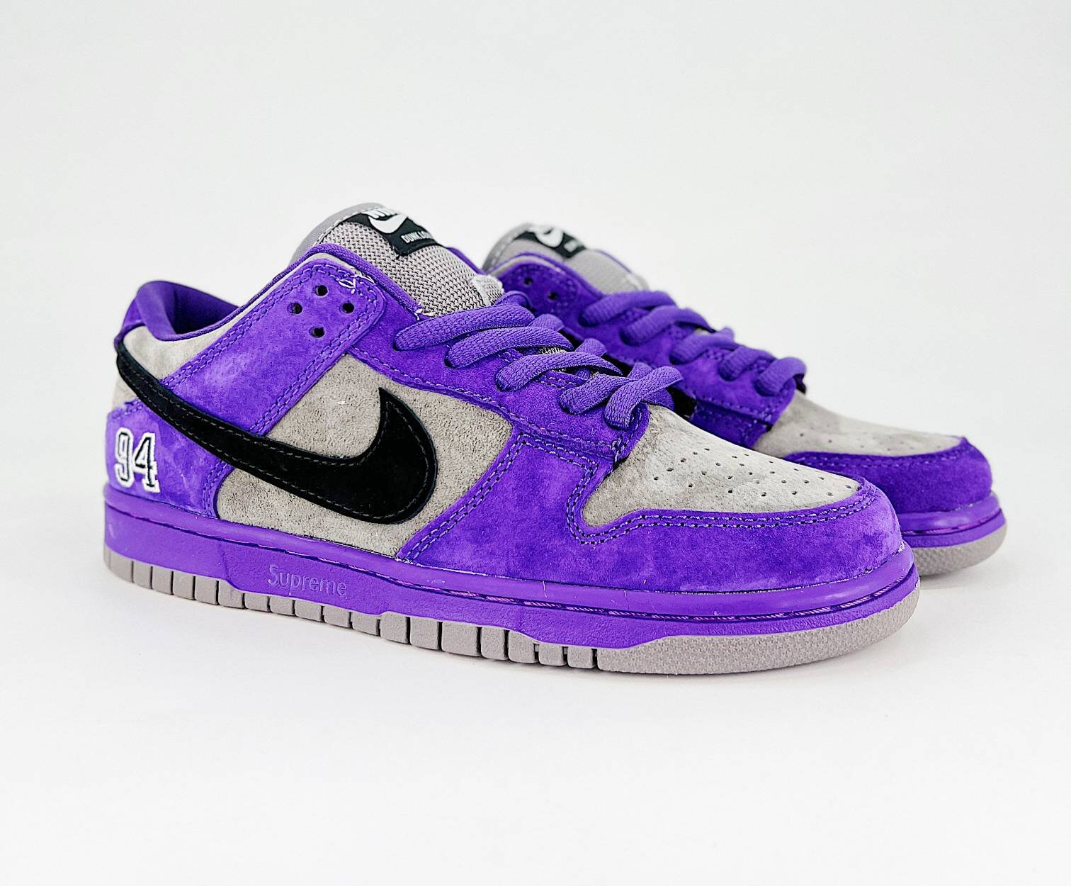 Supreme x SB Dunk Low Pack Purple - Image 2