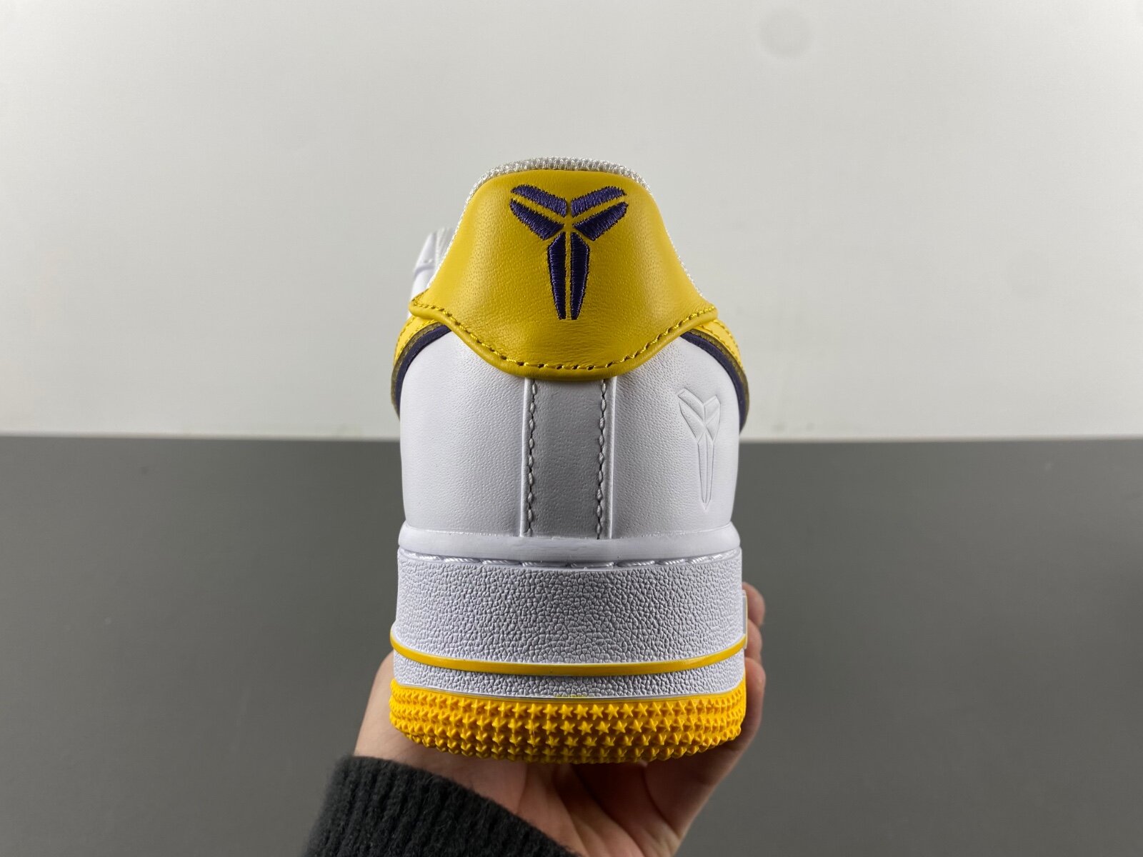 Air Force 1 Low Kobe Bryant Lakers Home - Image 3