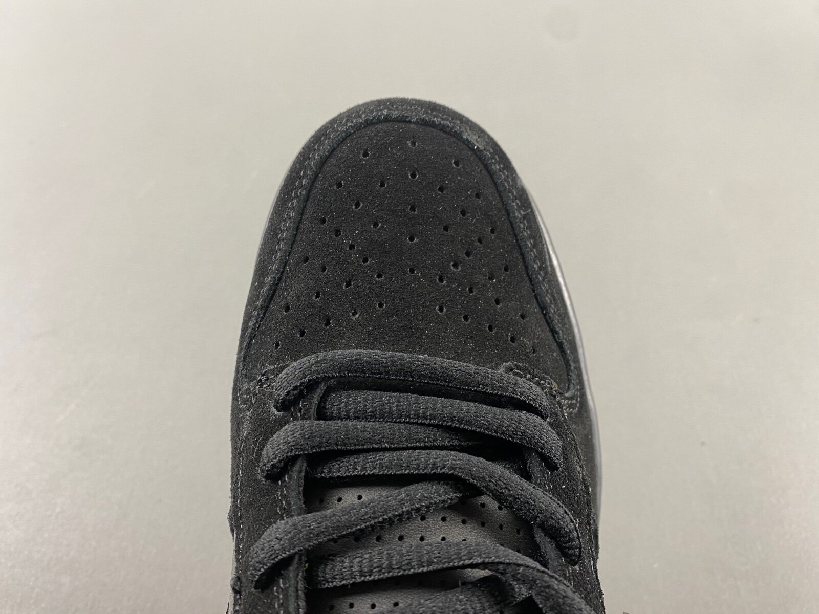 Dunk Low Ducks of a Feather Black University of Oregon PE - Image 10