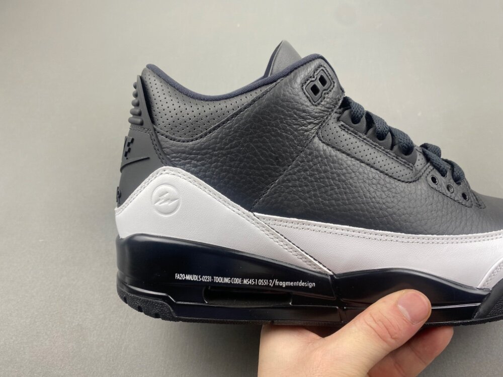 AJ3 Retro Reverse Fragment - Image 3