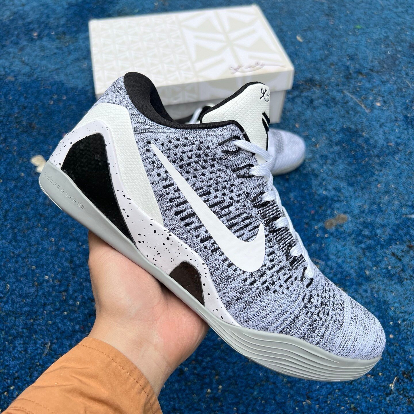 Kobe 9 Elite Low Beethoven - Image 2