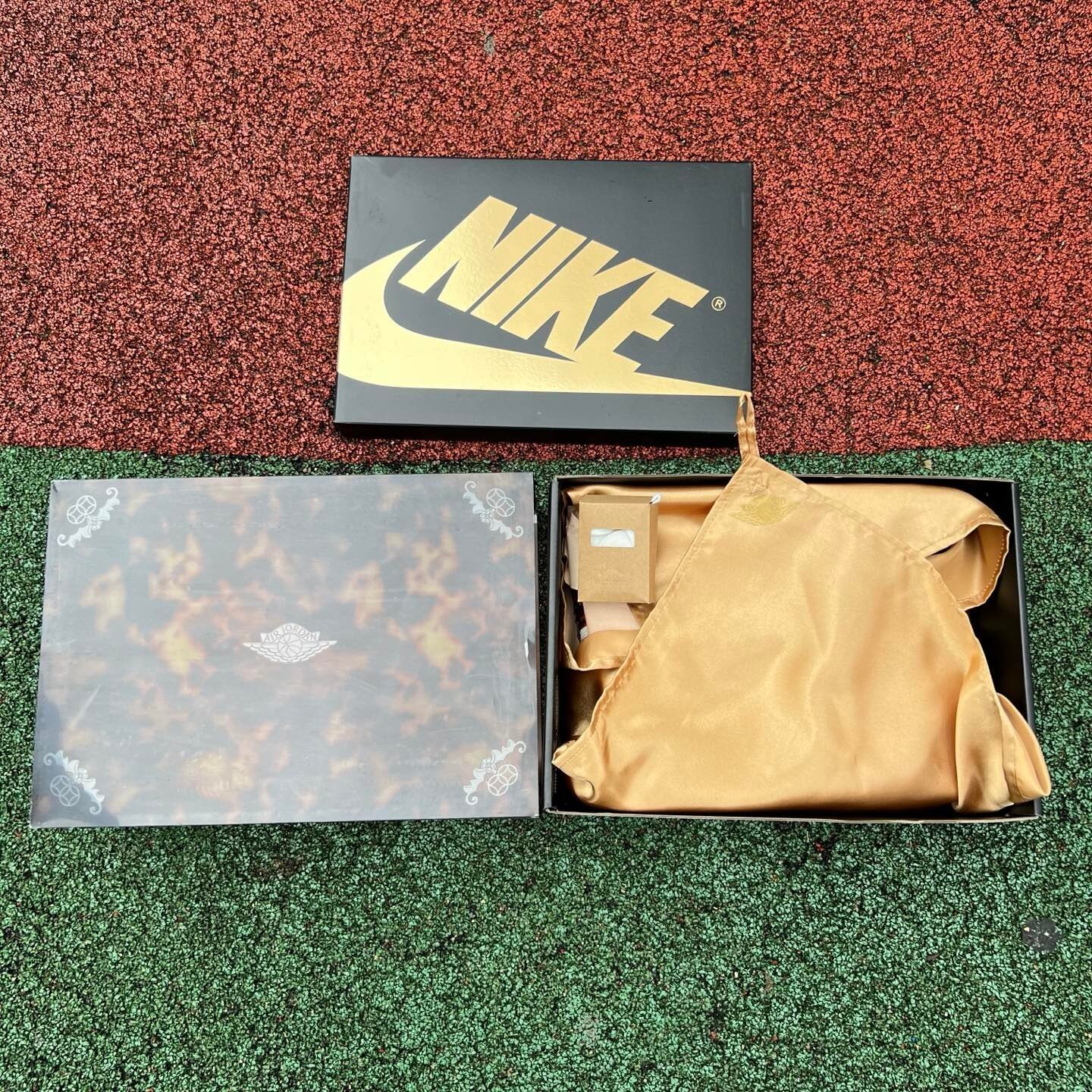 AJ1 Retro High OG Xuanwu Year of the Snake - Image 3
