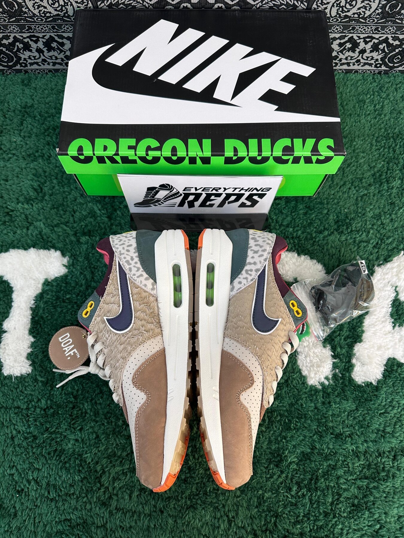 Air Max 1 ‘87 Luxe ‘University Of Oregon’ PE - Image 4