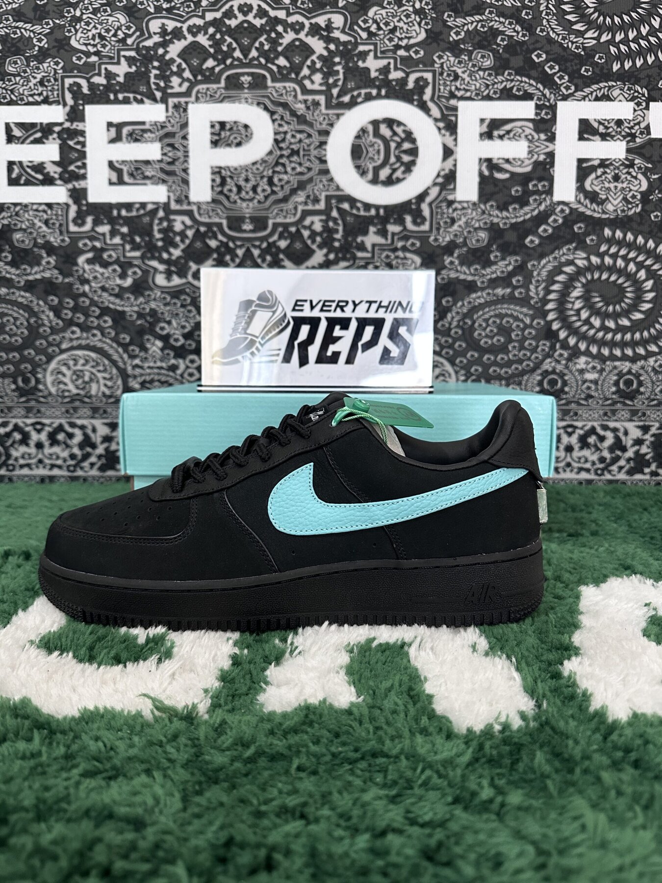 Tiffany & Co. x Air Force 1 - Image 4