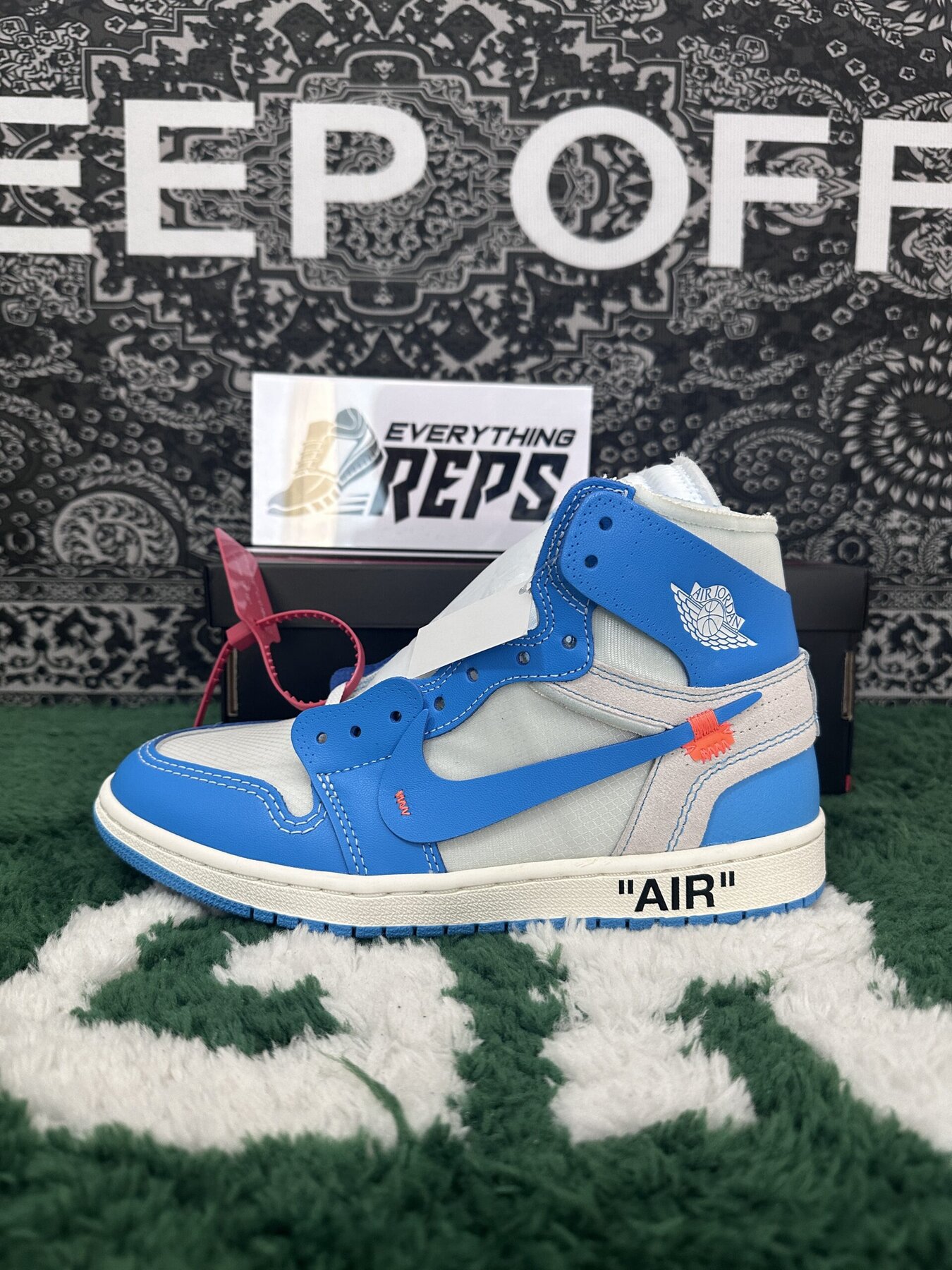 AJ1 Retro High Off-White University Blue - Image 5