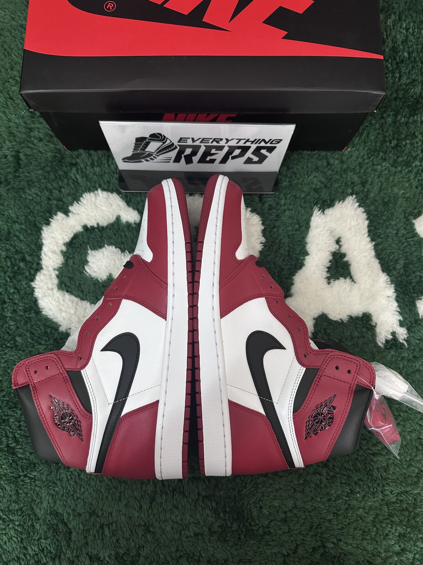 AJ1 Retro Chicago - Image 2